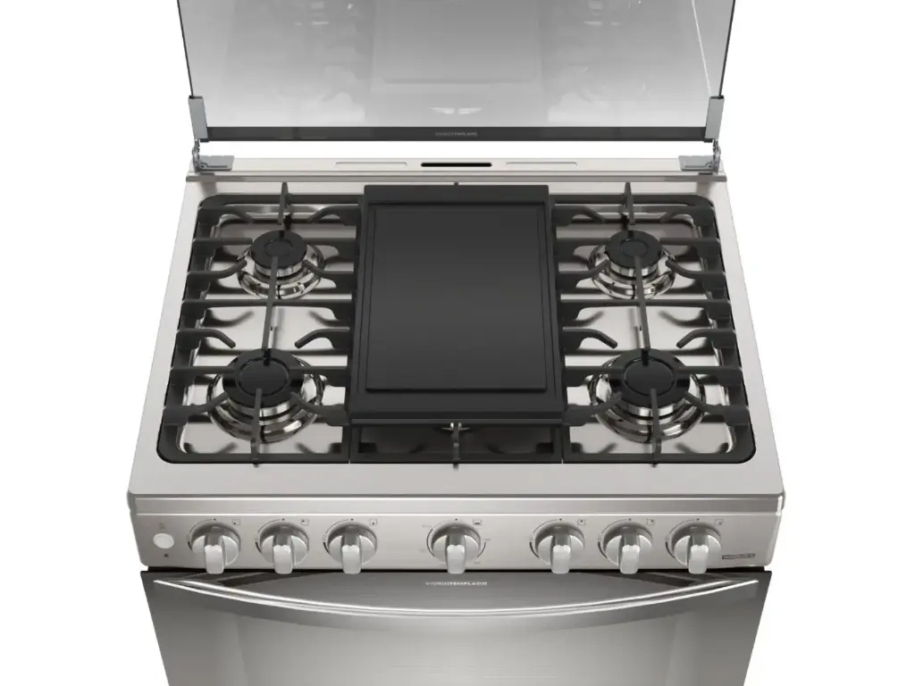 Estufa Frigidaire a gas de 30", capelo, acero